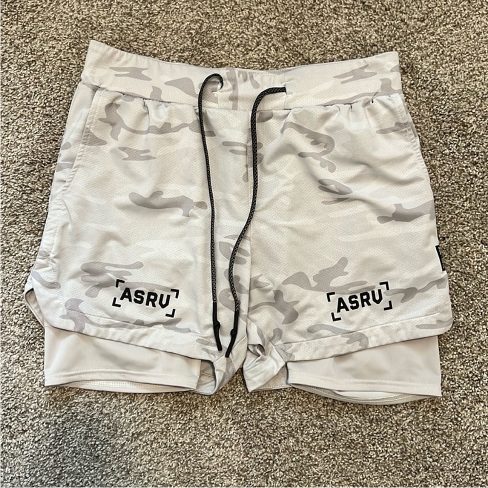 ASRV Tetra-Lite 5” Liner Short White Camo sz Medium